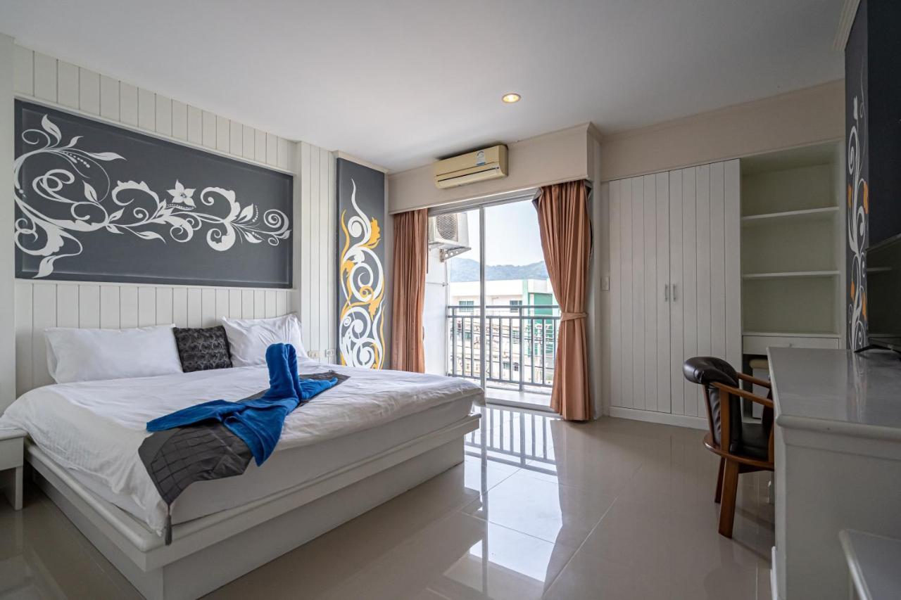Santi White House Patong Hotel Exterior foto