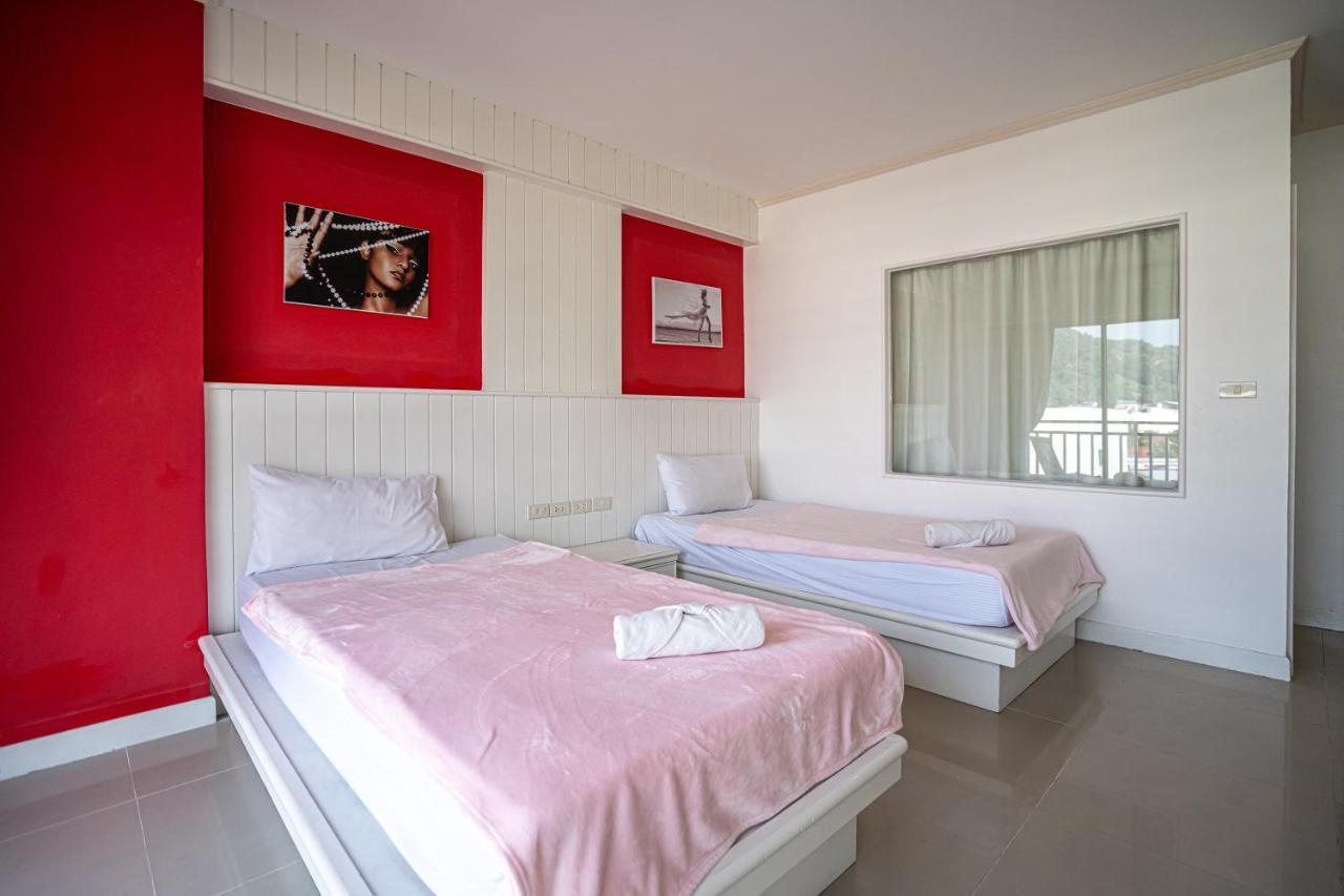 Santi White House Patong Hotel Exterior foto