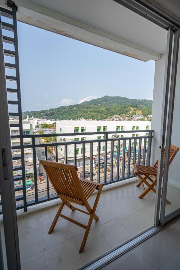 Santi White House Patong Hotel Exterior foto